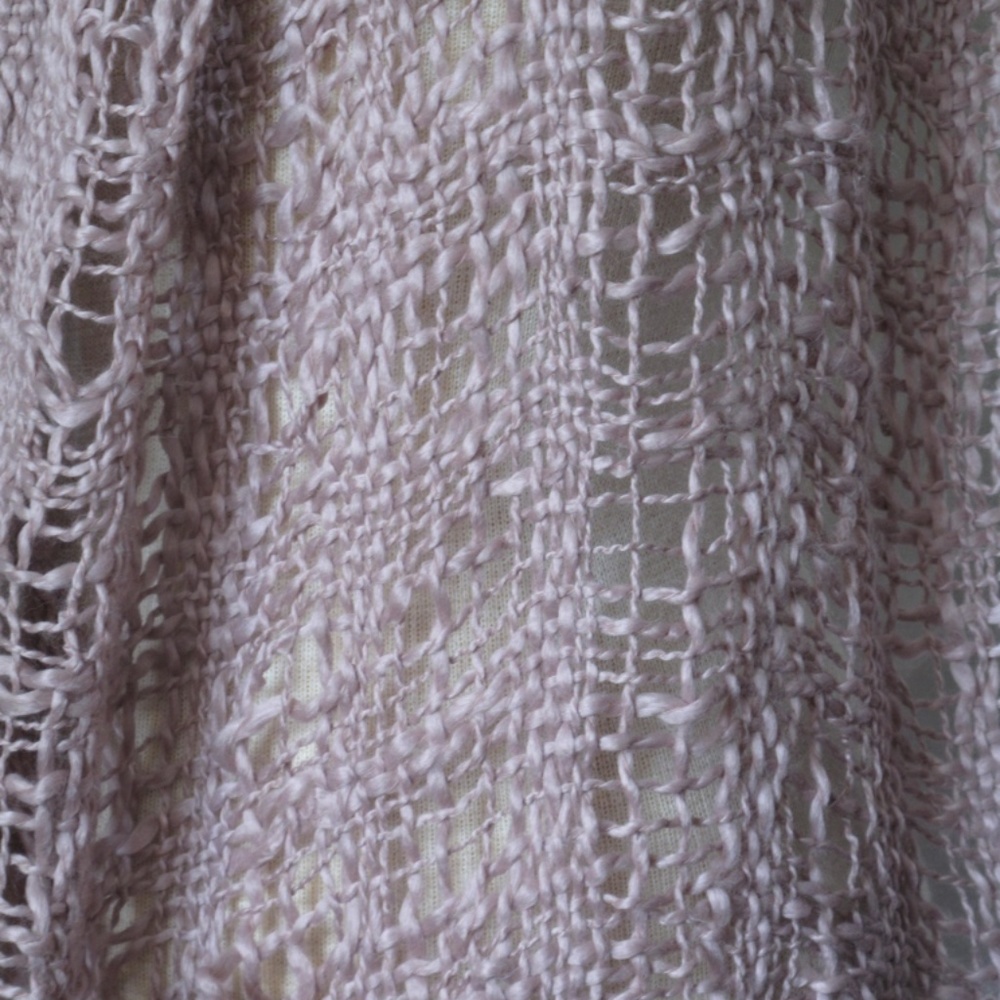 HAND WOVEN ROSE PINK SCARF - Picture 4 of 4